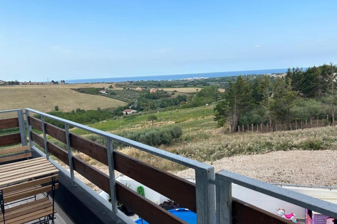 Photo of Others in Vasto