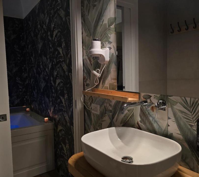Photo of Bathroom in Portici