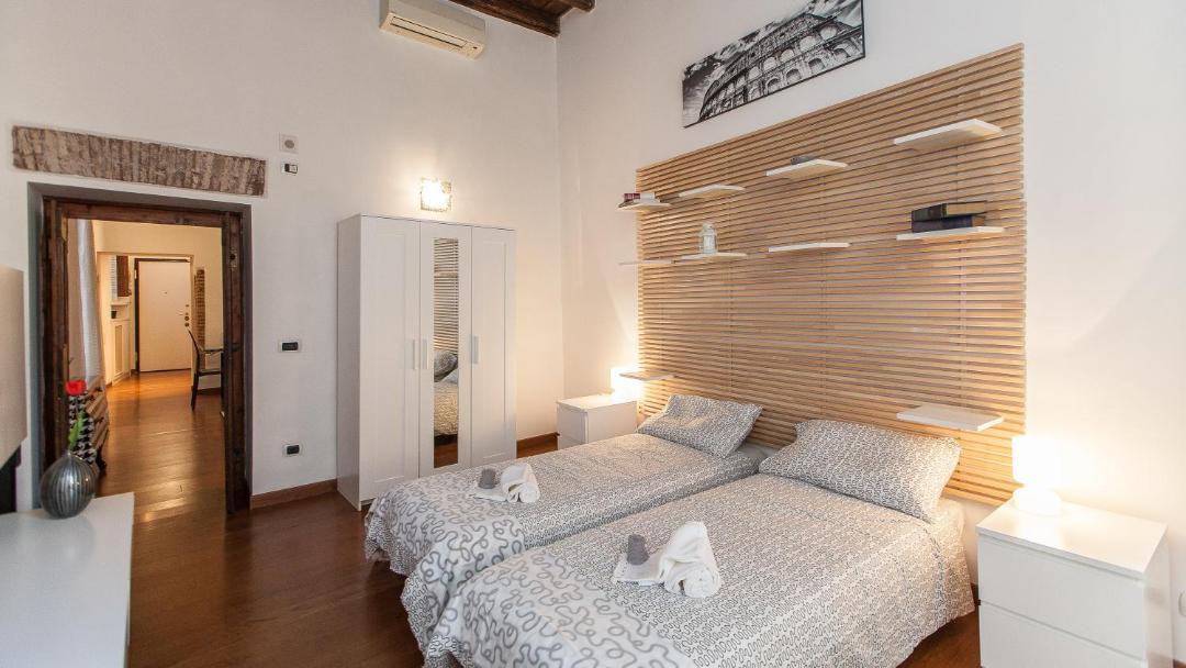 Photo of Bedroom in Rione VI Parione