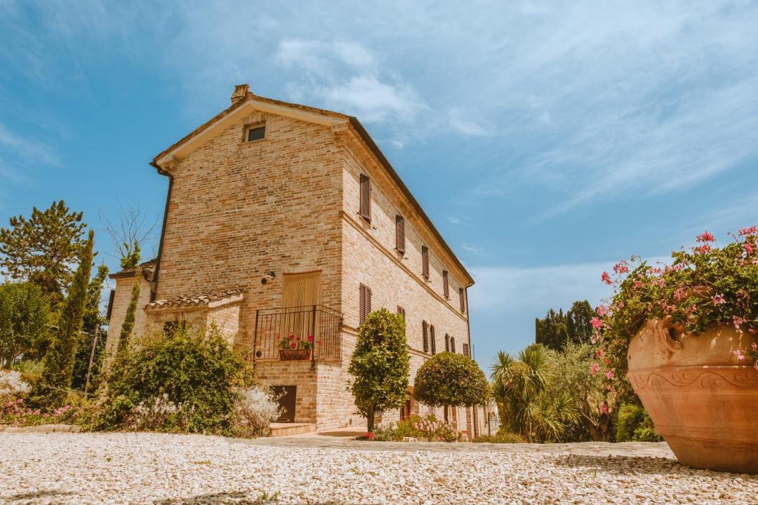 Photo of Others in Monsampietro Morico
