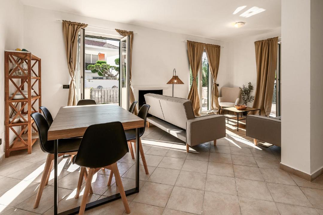 Photo of Others in Sperlonga