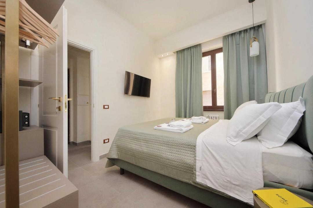 Photo of Bedroom in Rome City Centre