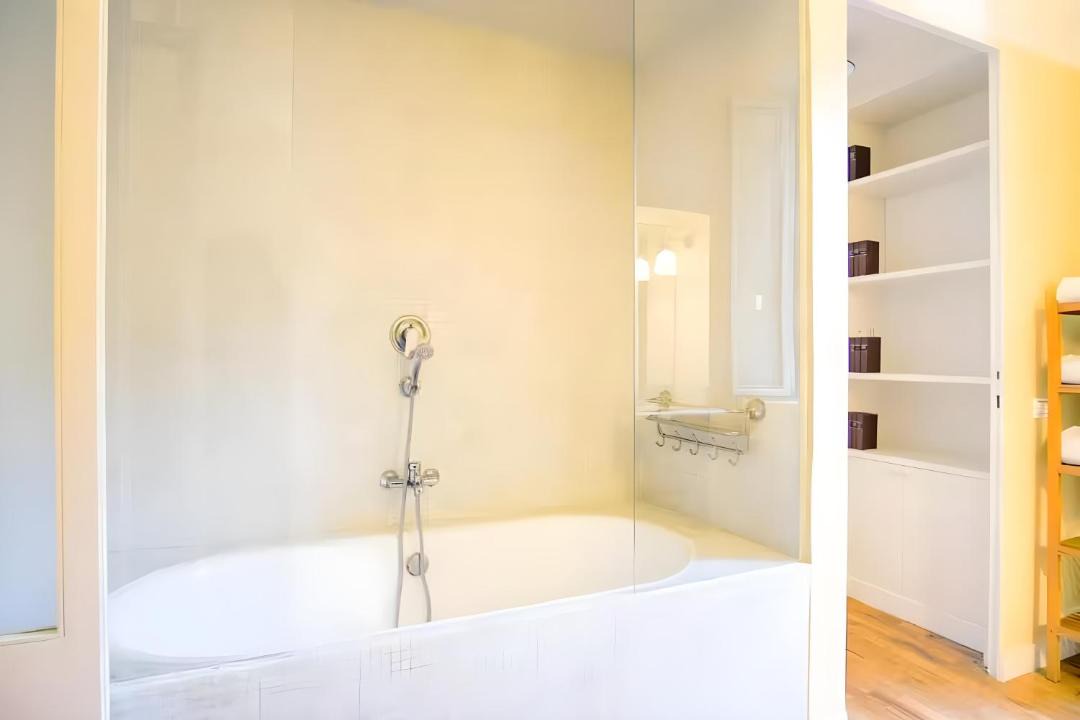 Photo of Bathroom in Monti