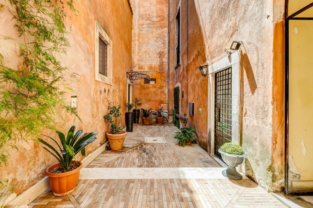 Photo of Others in Trastevere