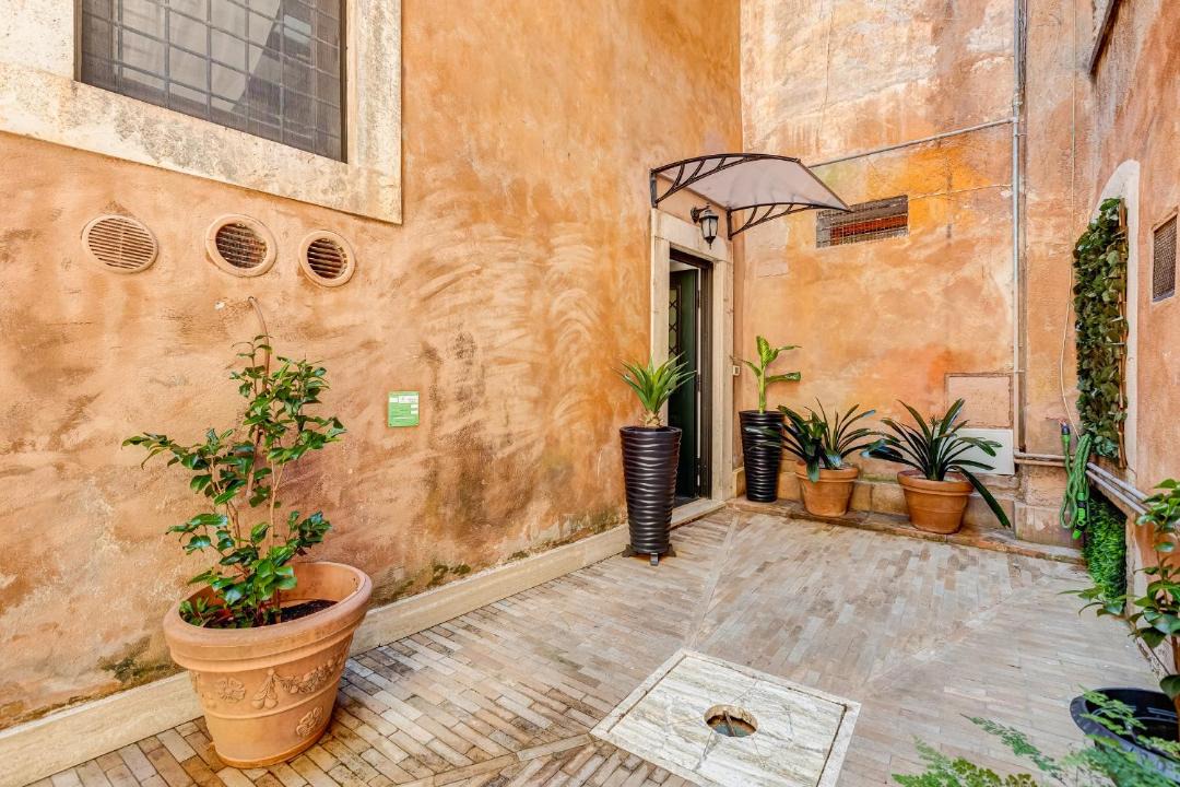 Photo of Others in Trastevere