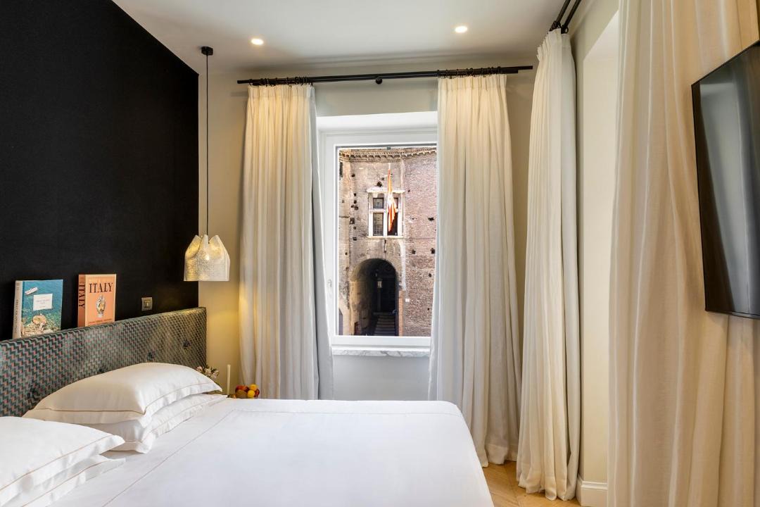 Photo of Bedroom in Rome City Centre