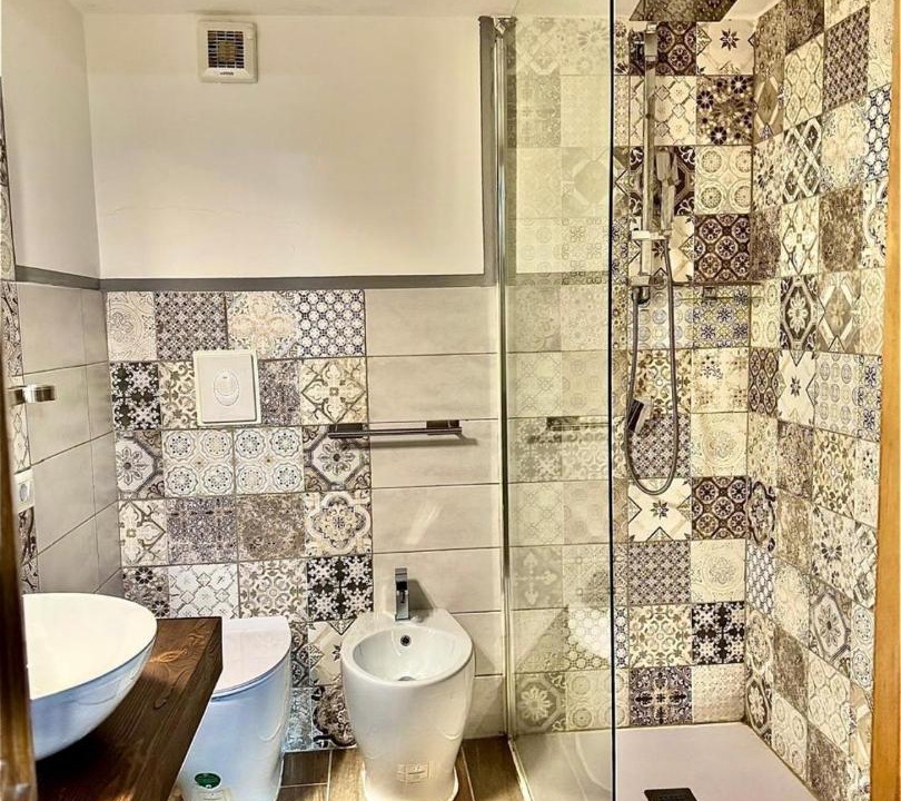 Photo of Bathroom in Rione V Ponte