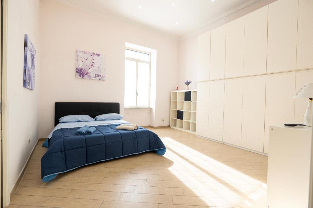 Photo of Bedroom in Naples