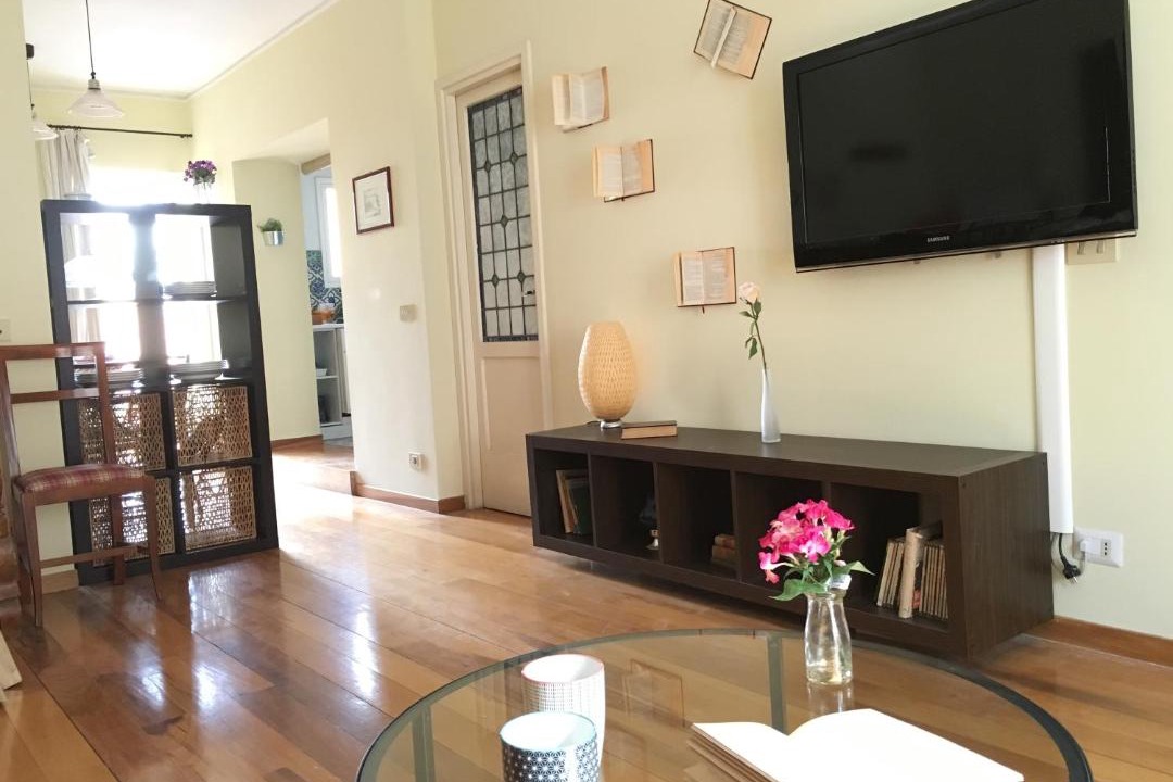 Photo of Livingroom in Monti