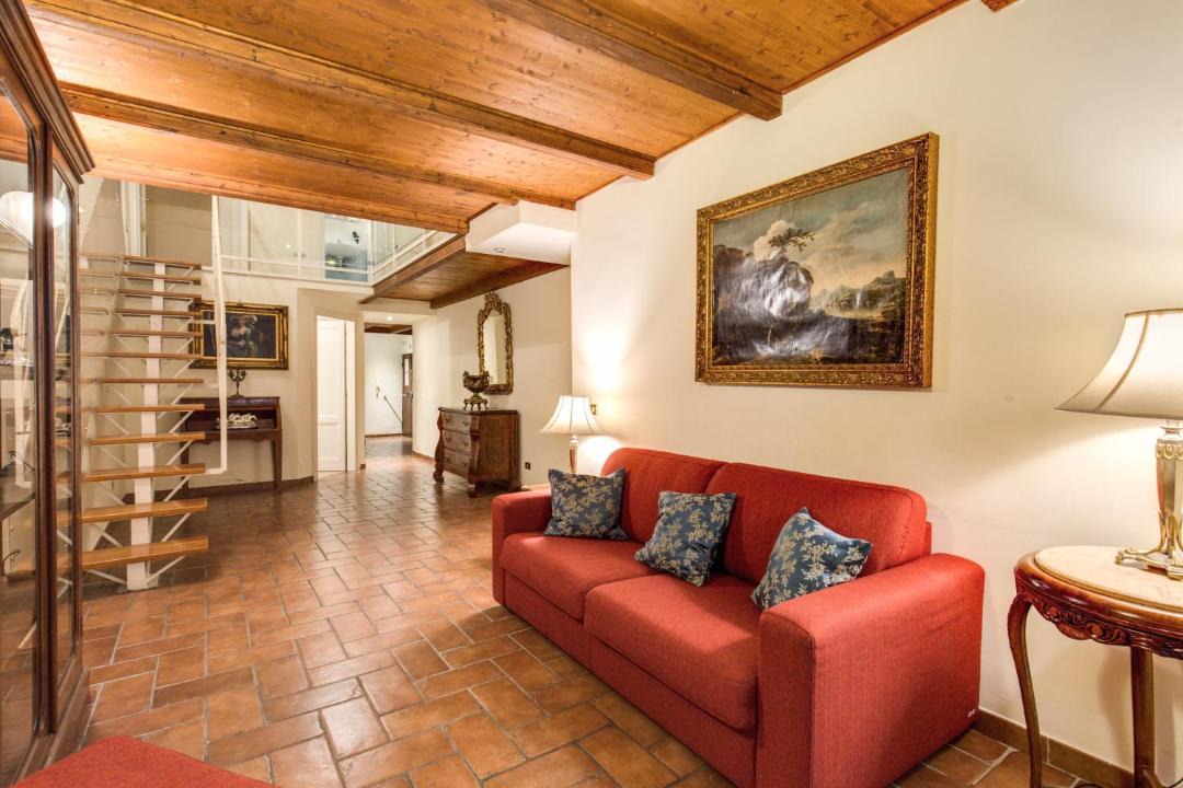 Photo of Livingroom in Rione VI Parione