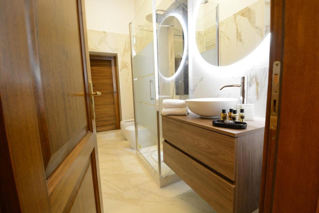 Photo of Bathroom in Rome City Centre