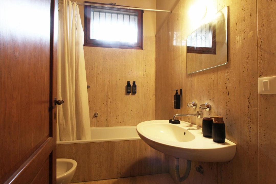 Photo of Bathroom in Rione V Ponte
