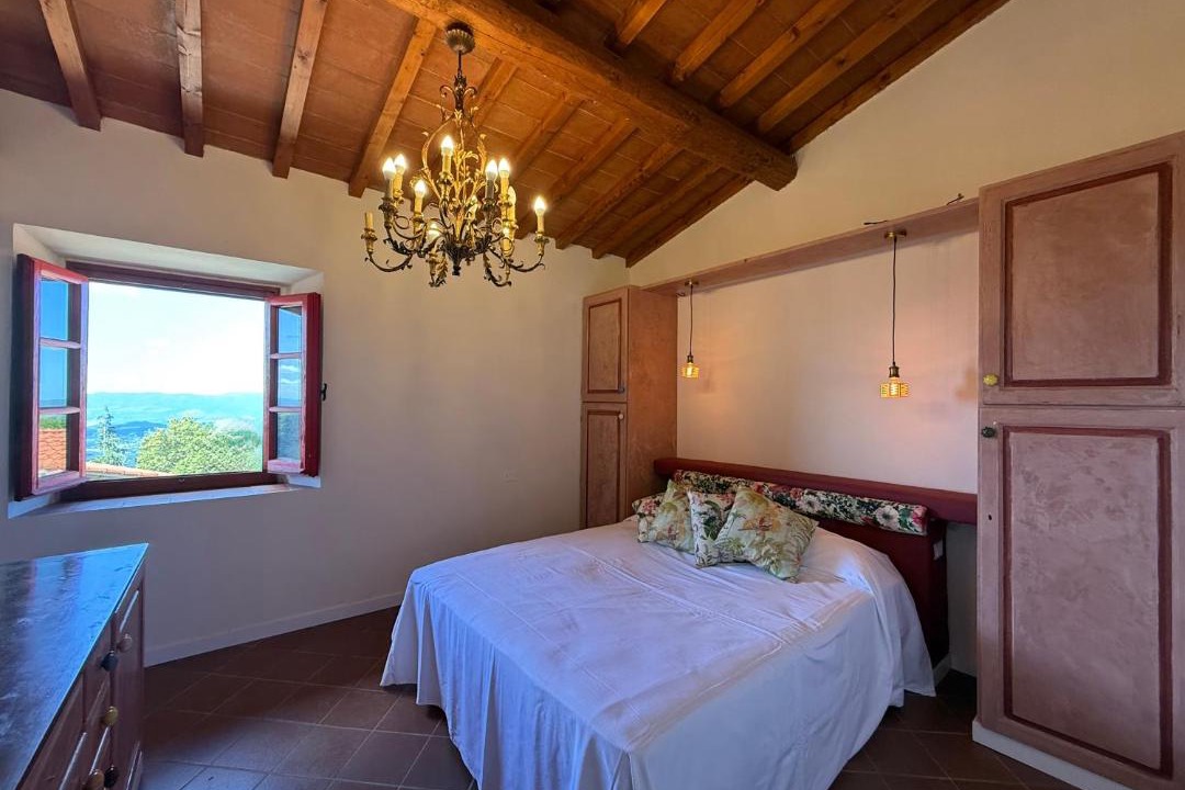 Photo of Bedroom in Castelfranco di Sopra