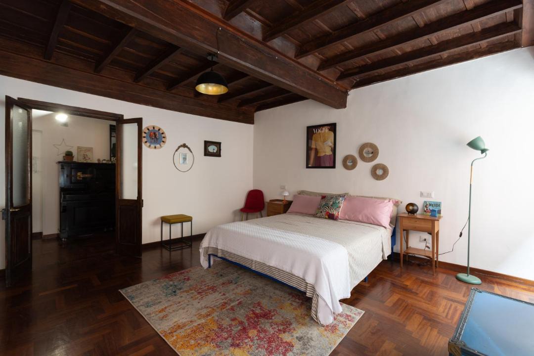 Photo of Bedroom in Rome City Centre
