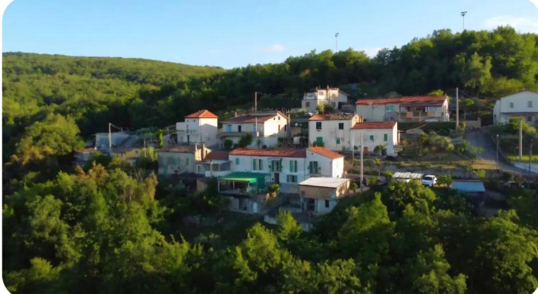 Photo of Buildings in Lettomanoppello