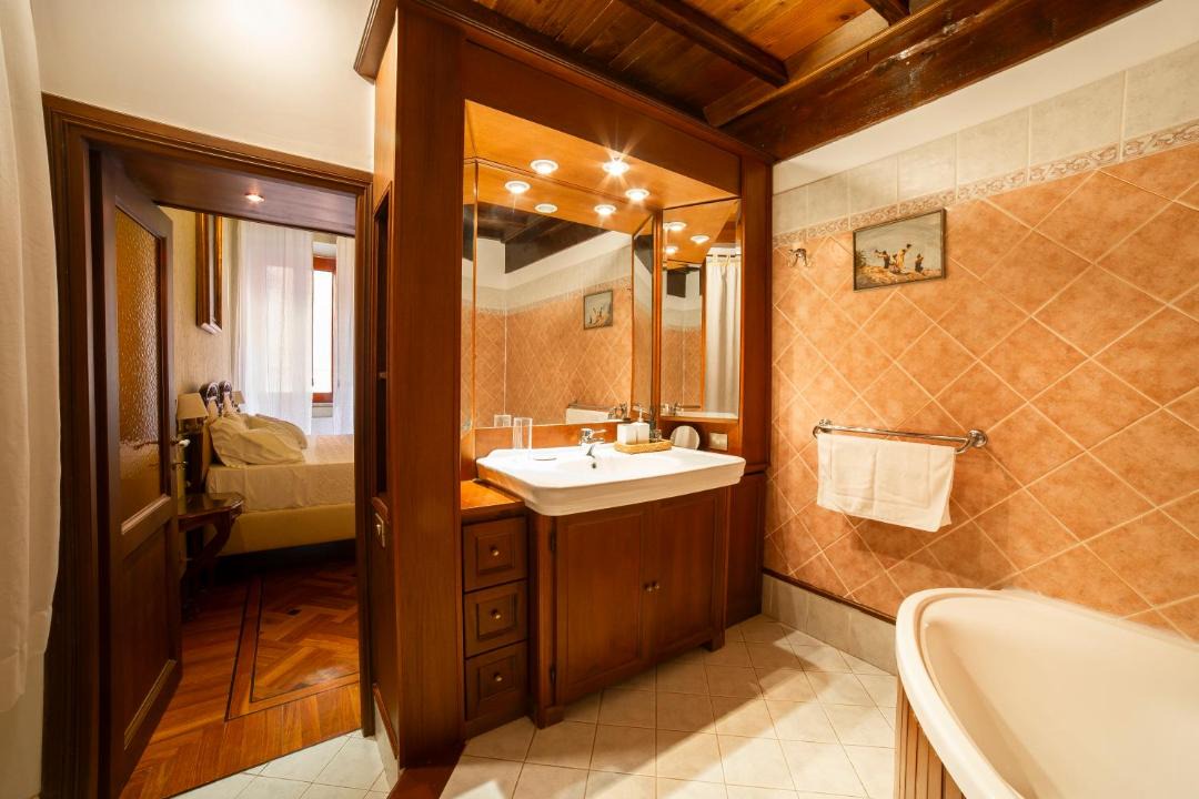Photo of Bathroom in Rione XIV Borgo