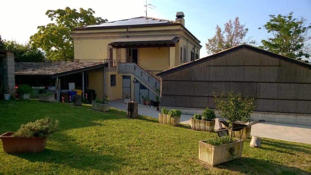 Photo of Buildings in Penna SantʼAndrea