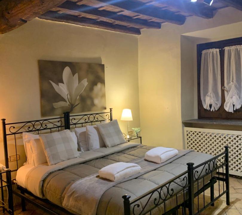 Photo of Bedroom in Rione VI Parione