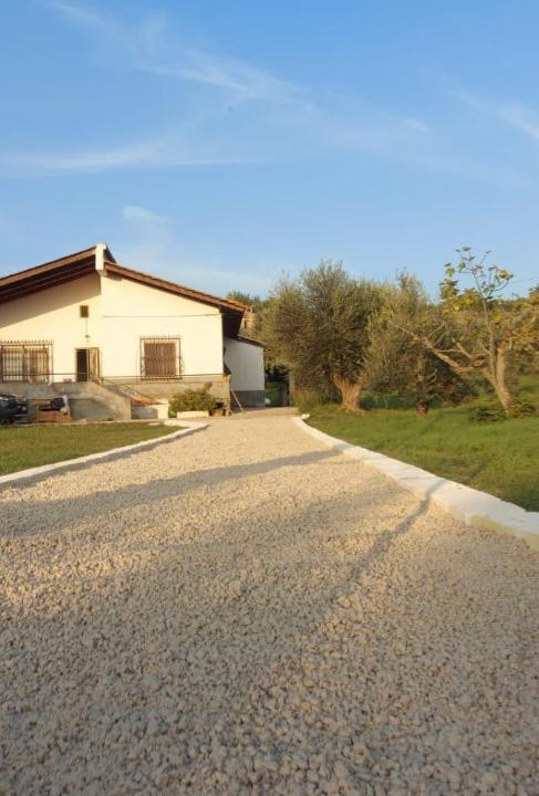 Photo of Others in Serre