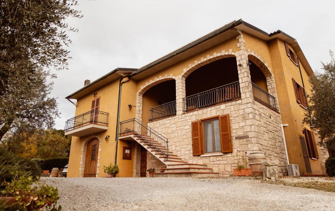 Photo of Others in Saturnia