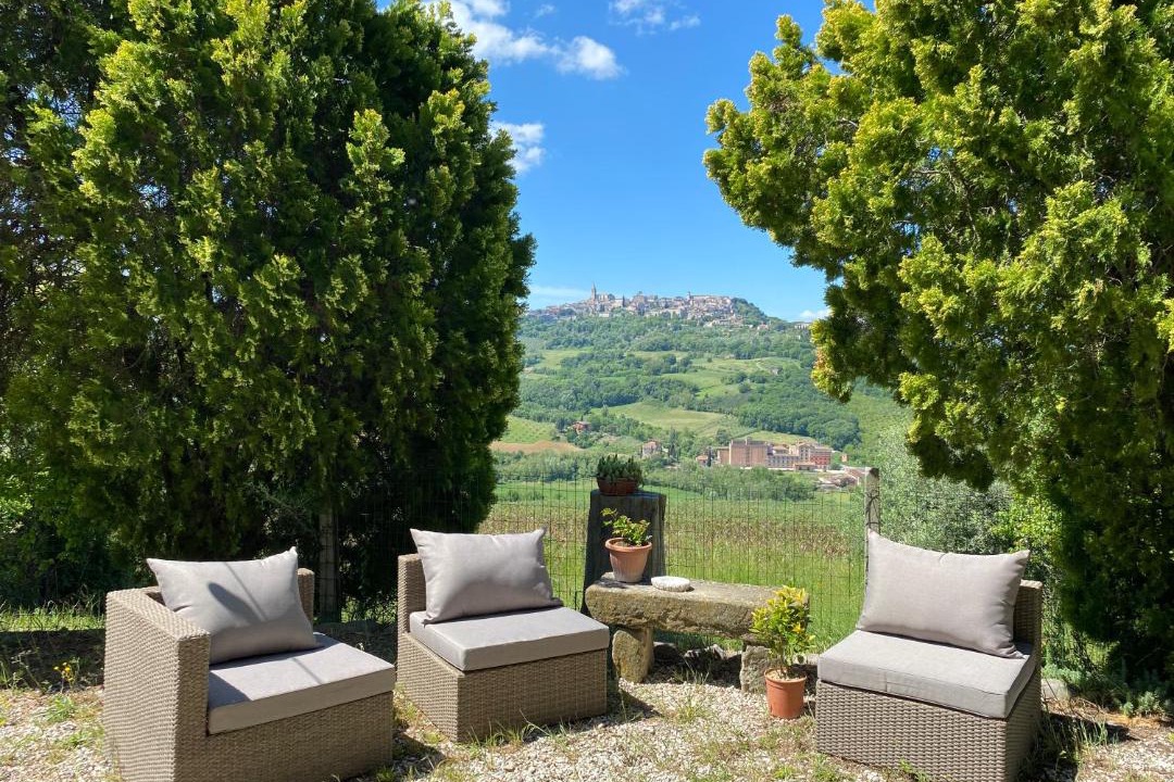 Photo of Others in Todi
