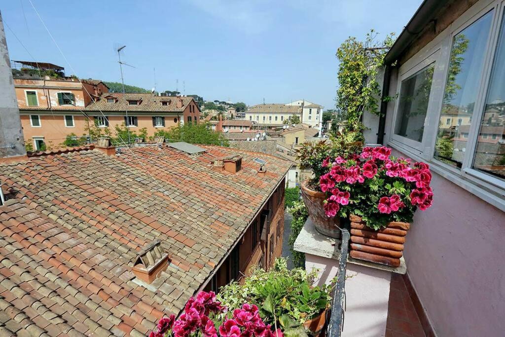 Photo of Others in Trastevere