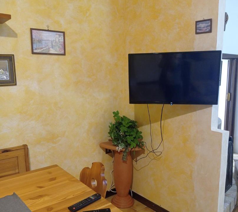Photo of Others in Strettura