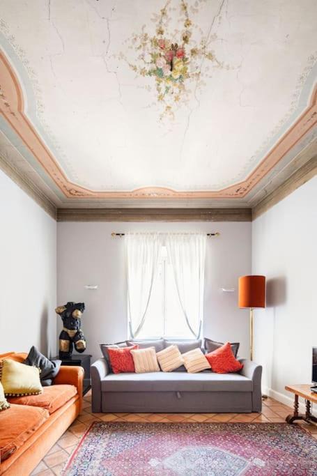 Photo of Livingroom in Roman Ghetto