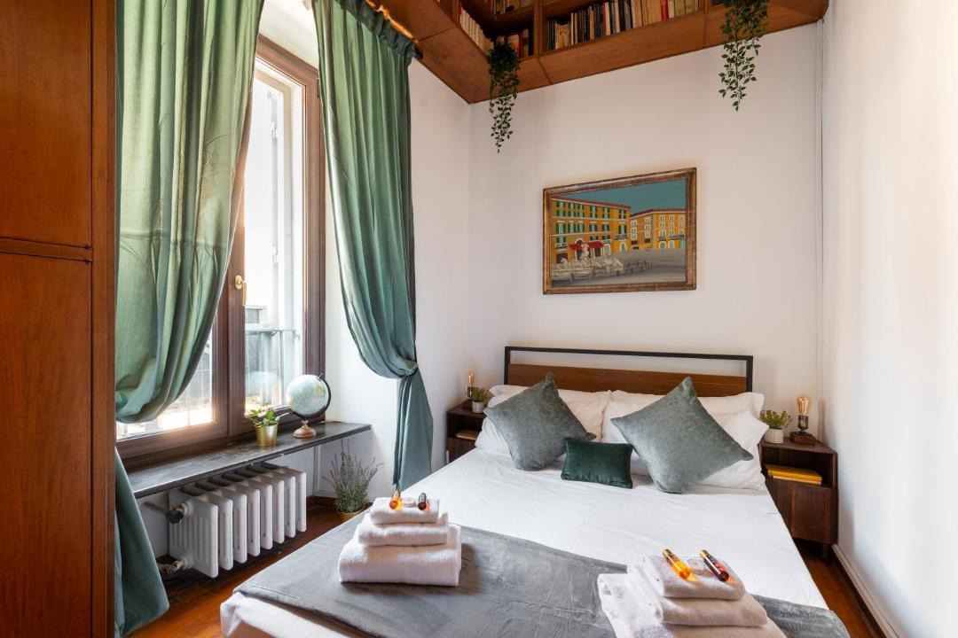 Photo of Bedroom in Rione VI Parione