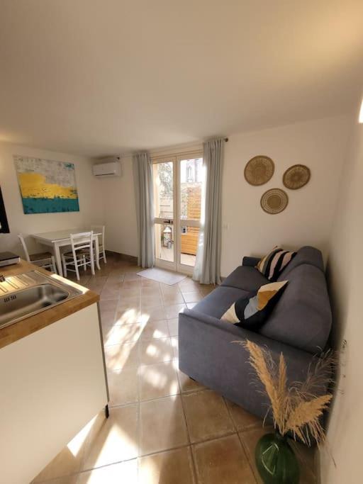 Photo of Livingroom in Rione VI Parione