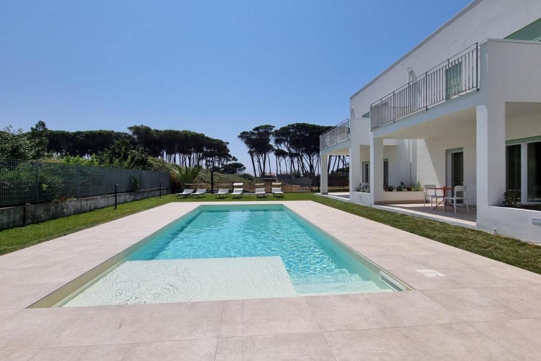 Photo of Others in Paestum