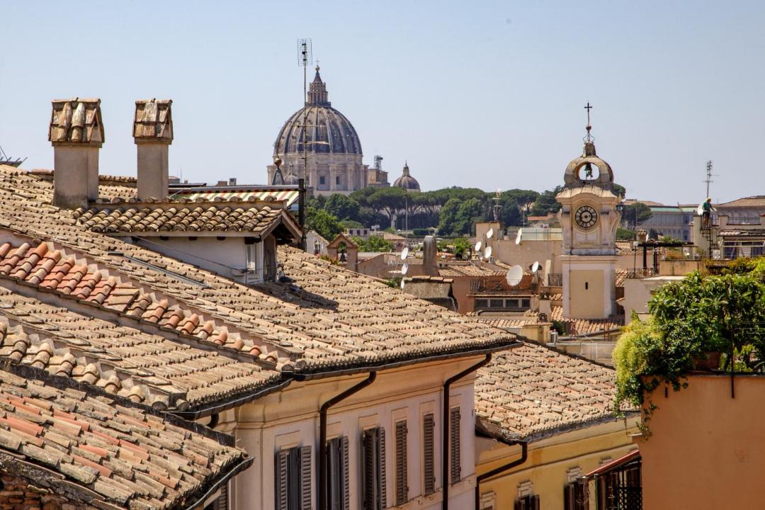 Photo of Buildings in Rione VII Regola