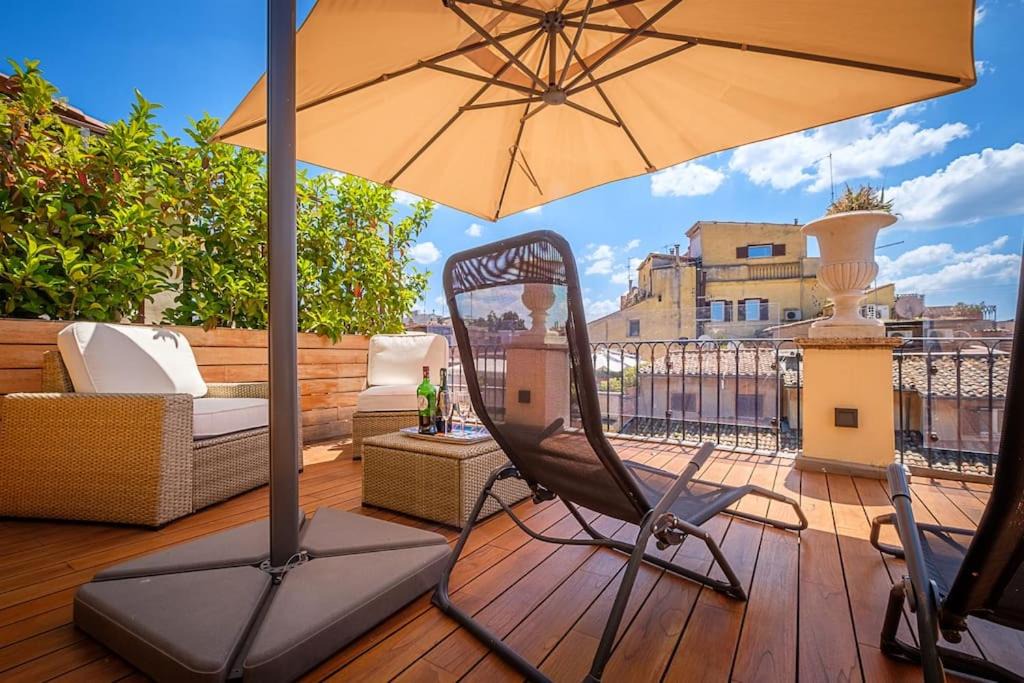 Photo of Patio Balcony in Rione IV Campo Marzio