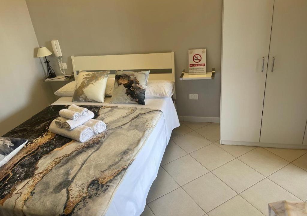 Photo of Bedroom in Sibari
