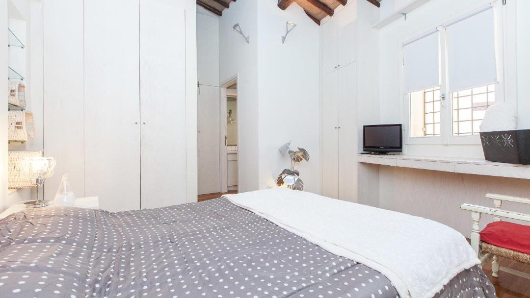 Photo of Bedroom in Rione VI Parione
