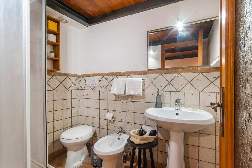 Photo of Bathroom in Trastevere