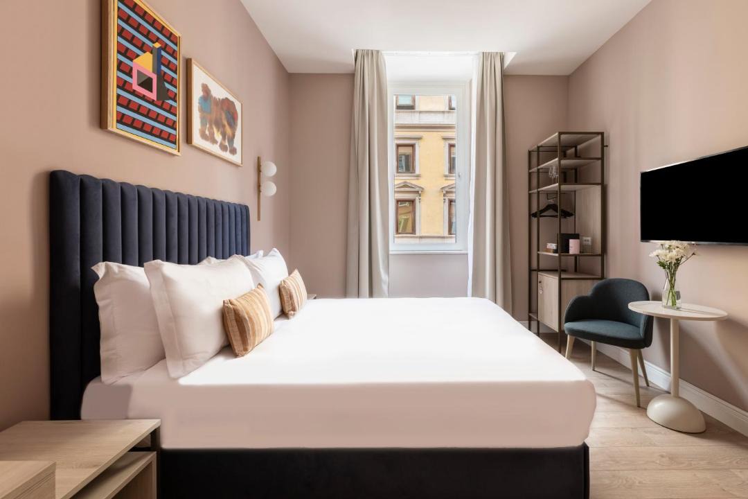 Photo of Bedroom in Rome City Centre