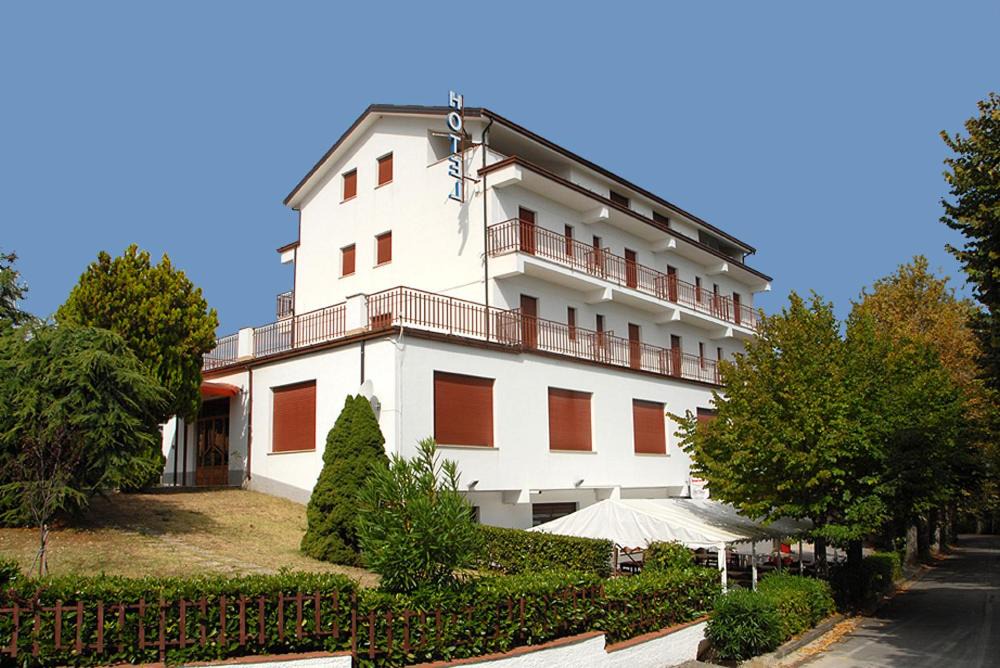 Photo of Others in Montedinove