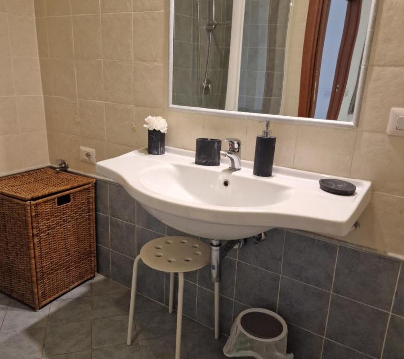 Photo of Bathroom in Rione VI Parione