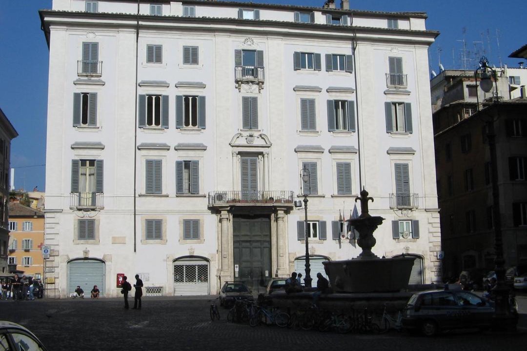 Photo of Buildings in Rione VII Regola