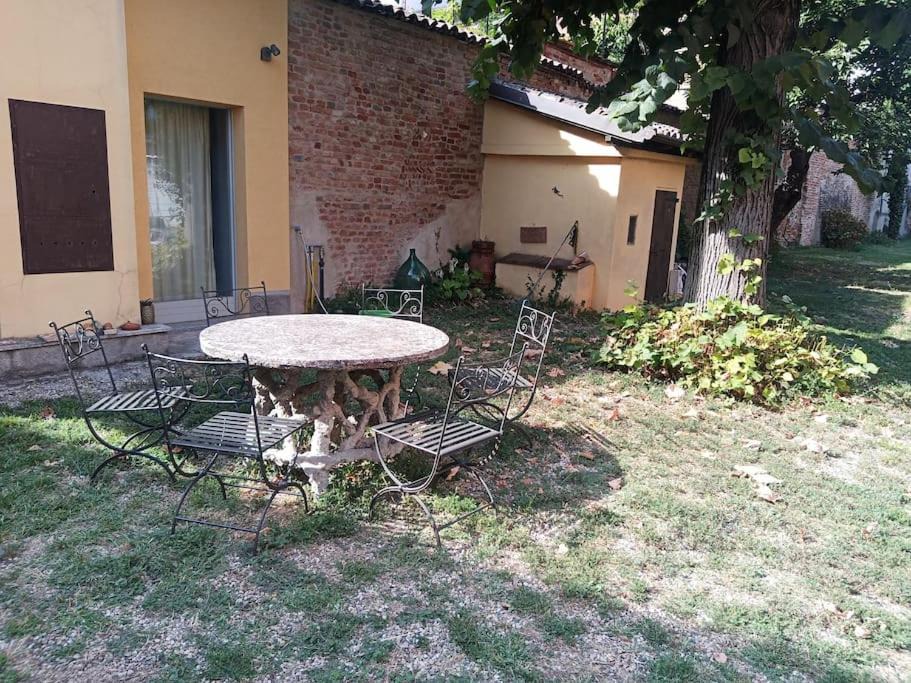 Photo of Others in Pavia