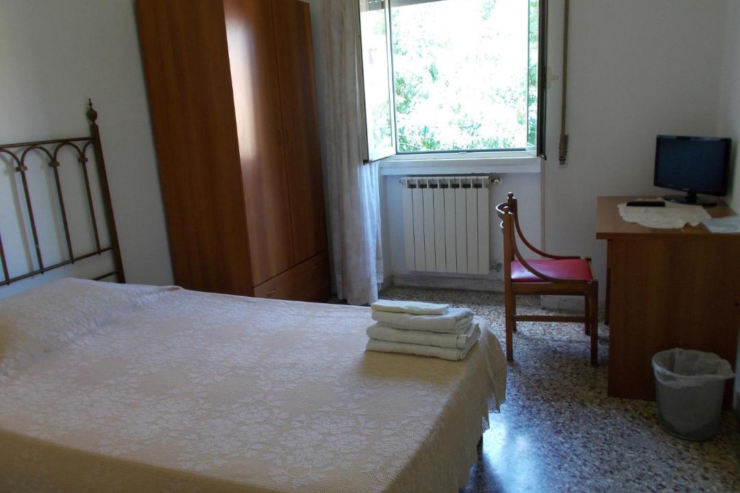 Photo of Others in Trastevere