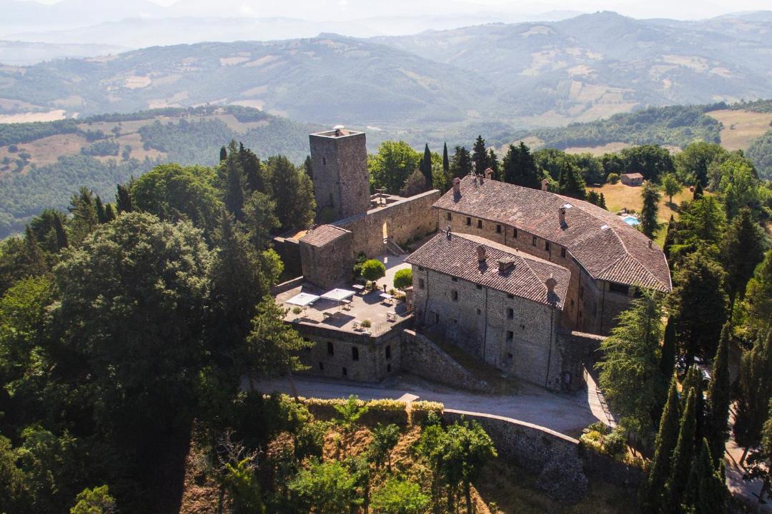 Photo of Buildings in Monteluiano