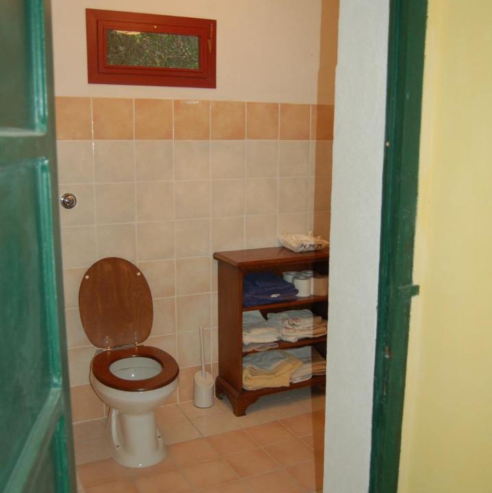 Photo of Others in Mompeo
