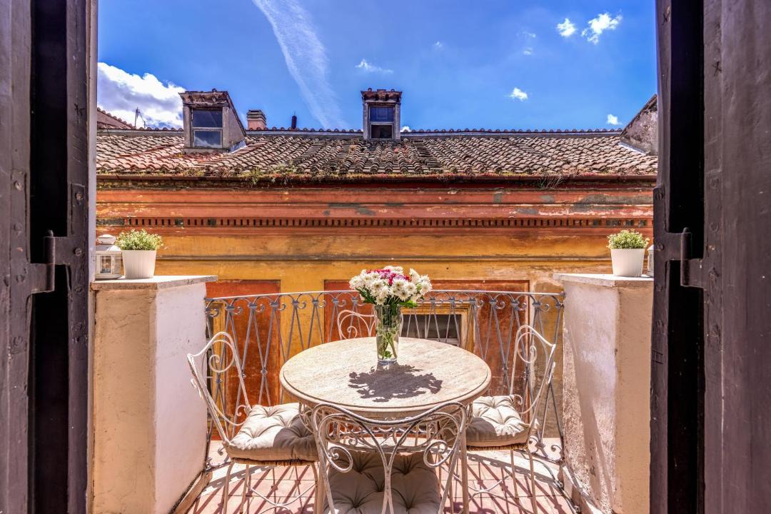 Photo of Patio Balcony in Rione IV Campo Marzio