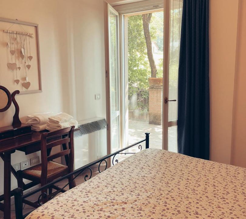 Photo of Bedroom in Collepepe