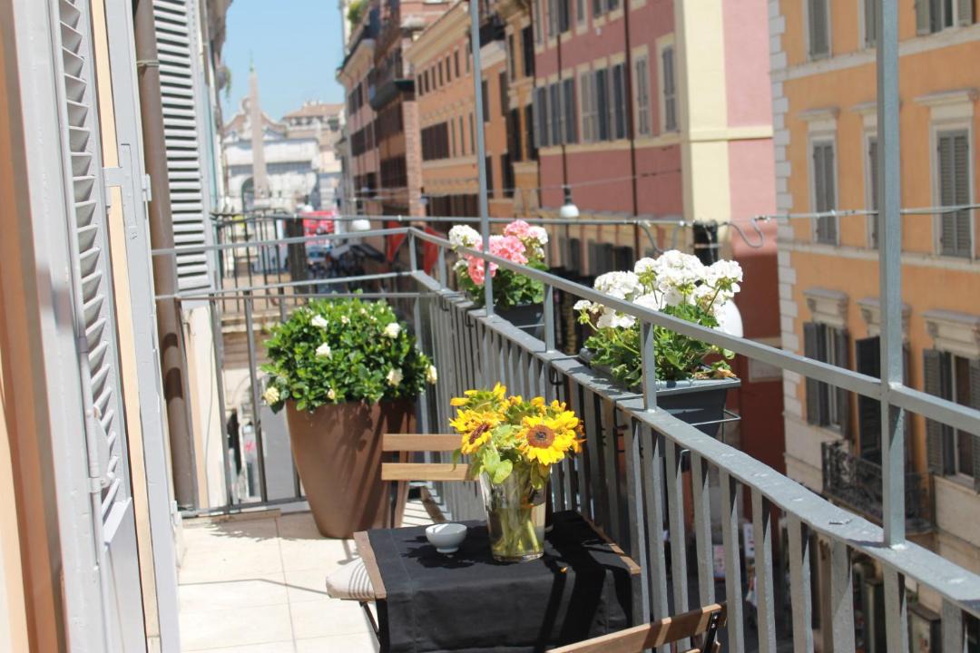 Photo of Patio Balcony in Rione IV Campo Marzio