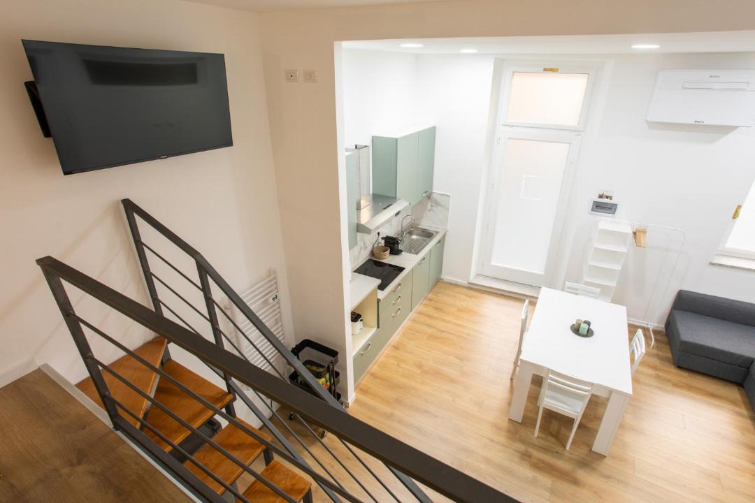 Photo of Livingroom in Roman Quarter