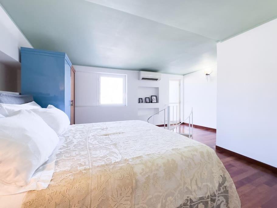 Photo of Bedroom in Monti