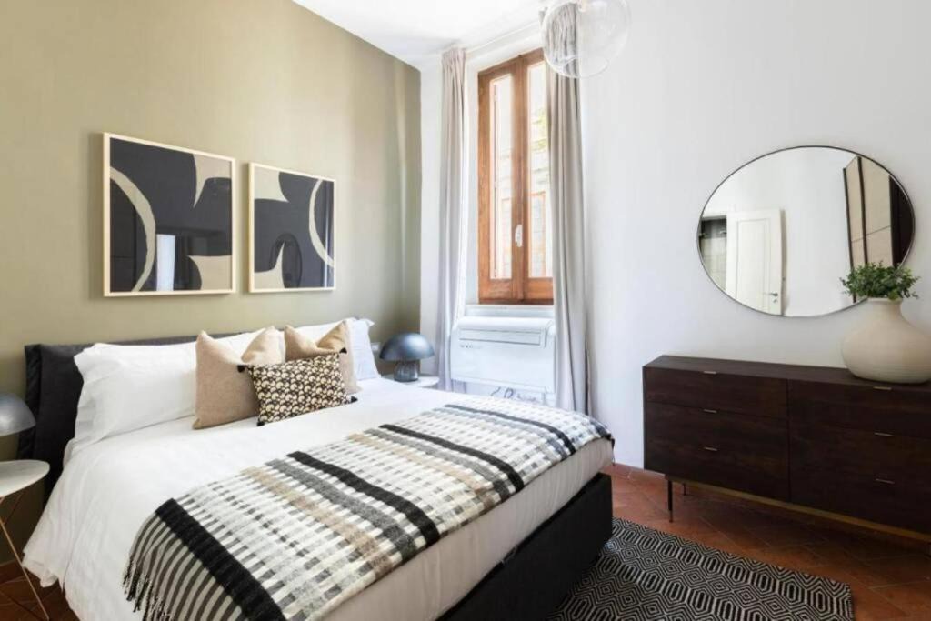 Photo of Bedroom in Rione V Ponte